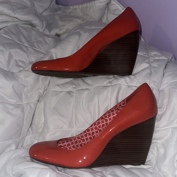 Women’s Coach shoes size 11 - Picture 2 of 8